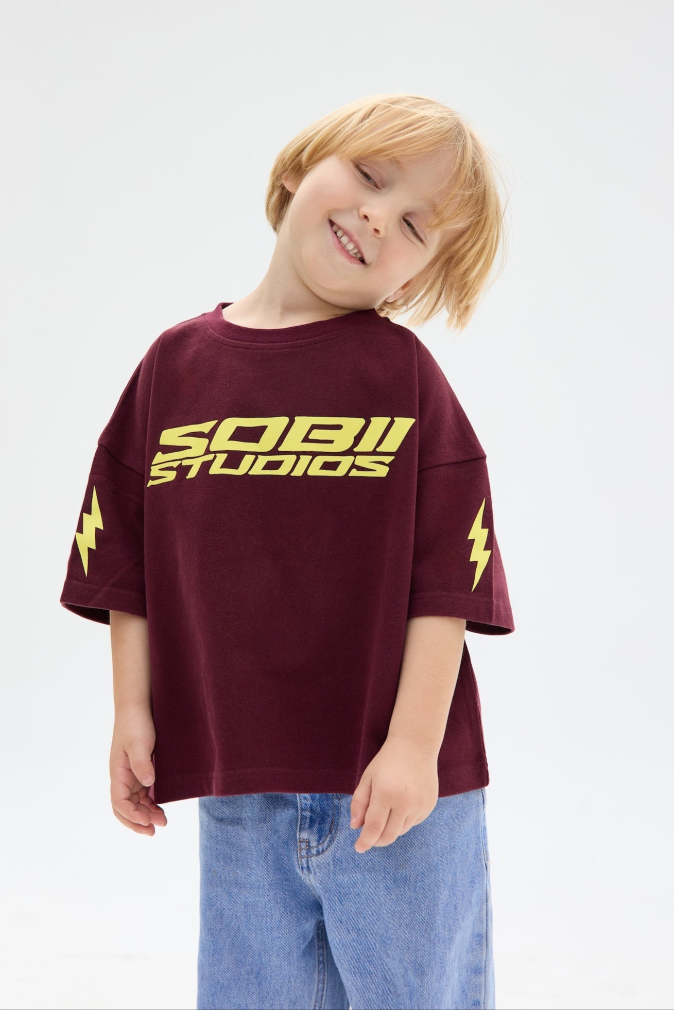 Studios Tee